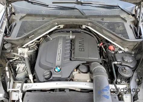 2013 BMW X5 xDrive35I z USA, uszkodzony, nr VIN 5UXZV4C56D0G57237